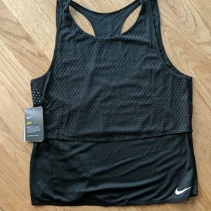 Nike Women's training top size M